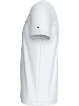 Remera blanca de algodón con cuello redondo y logo de Tommy Hilfiger bordado en el pecho.
