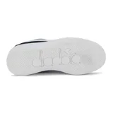 Championes Diadora de plataforma modelo Bamplat para mujer, de color negro con detalles blancos en los laterales, cordones y suela gruesa.