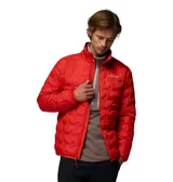 Campera de pluma Columbia modelo Delta Ridge II, color rojo, con cuello alto, cierre frontal completo y diseño de celdas selladas térmicamente para mayor retención de calor.