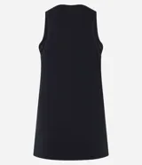 Musculosa deportiva Get Over en microfibra negra, de calce suelto, con escote redondo y perforaciones láser para ventilación.
