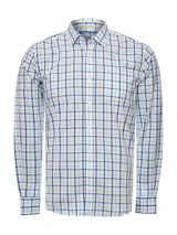 Camisa de manga larga RKF modelo Lighter, confeccionada en algodón orgánico. Presenta un diseño de cuadros en tonos azules y blancos, cuello camisero, cierre frontal con botones, bolsillo en el pecho con logo bordado y corte modern fit.
