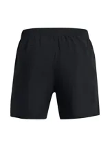 Short deportivo Under Armour modelo Launch de 5 pulgadas, color negro, con logo reflectante en la pierna derecha. Cuenta con forro interior de malla, paneles laterales transpirables, cintura elástica con cordón interno y bolsillos laterales.