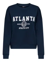 Buzo azul marino de manga larga con cuello redondo y puños acanalados. Presenta un fit holgado y un largo corto. Estampado frontal con la palabra "ATLANTA" en blanco y detalles de texto y escudo.