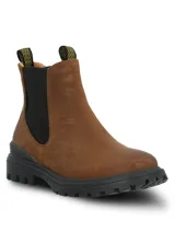 Botín tipo Chelsea color marrón, con paneles elásticos laterales negros y tiradores superiores con detalle de tejido amarillo. Cuenta con una suela de goma robusta y dentada de color negro, diseñada con tecnología de amortiguación.
