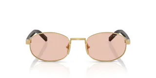 Lentes de sol Prada modelo 53, con armazón ovalado de metal dorado y patillas carey. Lentes translúcidos en tono rosado.
