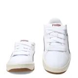 Championes Puma Park Lifestyle Easy, color blanco con detalles en bordó y suela de goma marrón.