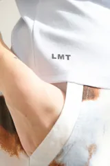 Remera manga 3/4 color celeste.