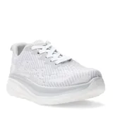 Championes negros con diseño geométrico en gris y blanco, cordones negros y suela blanca.