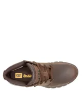 Bota de cuero color marrón Caterpillar modelo Threshold Chukka, con cordones, suela de goma con tracción y logo de la marca grabado en el lateral y en la puntera.