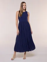 Vestido midi azul marino combinado con parte superior de algodón y elastano de cuello redondo sin mangas, y falda fruncida de broderie calado de poliéster y elastano con forro a tono.