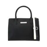 Cartera azul con textura símil cuero de cocodrilo, doble asa corta, correa larga desmontable, doble bolsillo y cierre interior.