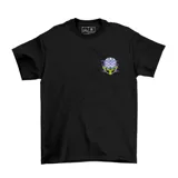 Remera de algodón color azul marino con estampa pequeña de Mojo Jojo en el pecho y estampa grande en la espalda.