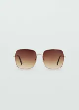 Gafas de sol con montura metálica cuadrada y lentes degradadas en tonos marrones.