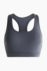 Top deportivo gris oscuro de tejido funcional con tecnología SoftMove™ y DryMove™, con breteles anchos, escote redondo, espalda nadadora y elástico revestido en el bajo.