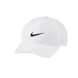 Gorra Nike Dri-FIT Legacy91 unisex, color blanco con logo negro bordado en el lateral. Confeccionada con tecnología Dri-FIT y al menos 50% de fibras de poliéster recicladas.