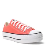 Championes Converse All Star Chuck Taylor Lift con plataforma, color salmón con detalles en blanco.