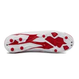 Championes de fútbol Diadora Cancha Md Space, color blanco con detalles en rojo.