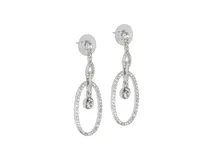 Aros colgantes plateados con cristales de Swarovski Elements facetados.