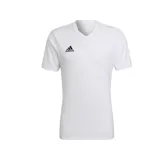 Camiseta de fútbol Adidas Entrada 22, color blanco con logo negro en el pecho. Confeccionada con tejido transpirable AEROREADY y fabricada con material 100% reciclado.