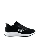 Championes Umbro modelo Volten para hombre, de color negro con suela blanca y el logo de la marca en el lateral.