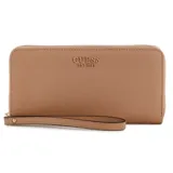 Billetera Guess modelo Amorette, color beige de cuero sintético con cierre perimetral y tira de muñeca. Cuenta con el logotipo de la marca en letras metálicas doradas en el frente.