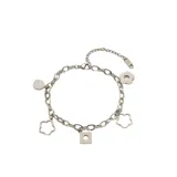 Pulsera plateada de acero quirúrgico con cadena de eslabones y dijes colgantes: moneda, flores caladas y cuadrado con círculo.