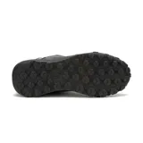 Championes Caterpillar modelo Hex Ready Lo de color gris, con capellada de cuero tipo nubuck y malla de nylon, suela de goma duradera con gran tracción y detalles en tono marrón y negro.