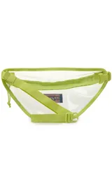 Riñonera transparente con bordes y cierre en color lila. Cuenta con el logo de la marca JanSport en el frente.