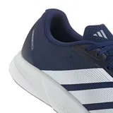 Championes de running Adidas Duramo RC2, color azul marino con las icónicas tres tiras laterales en blanco y detalles en rosa en la lengüeta. Presentan una parte superior de malla transpirable y una mediasuela blanca con tecnología Lightmotion para mayor amortiguación.