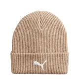Gorro tipo beanie de punto acanalado en color beige, con vuelta en el borde y logo de Puma bordado en blanco en la parte frontal.
