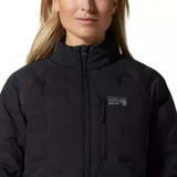 Campera negra de plumas marca Mountain Hardwear, modelo Stretchdown Jacket. Con cierre frontal, bolsillos laterales con cierre y un bolsillo interno.
