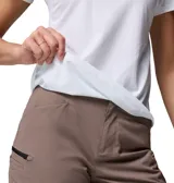 Remera de senderismo Columbia Diamond Peak, de color blanco y manga corta, con tecnología Omni-Freeze y Omni-Shade para protección solar y enfriamiento avanzado.