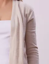 Cardigan tejido color beige, marca Vila Milano.