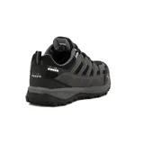 Championes de trekking Diadora Hiking Waterproof, color negro y gris.