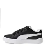 Championes urbanos Puma modelo Park Life Style Easy, de corte bajo, color negro con detalles en blanco. Presentan cordones anchos negros, suela de goma blanca y el logo de la marca en el lateral.