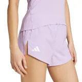 Short deportivo Adidas de running, color violeta, con cintura elástica y logo reflectante en el lateral.