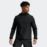 Campera deportiva 2XU modelo Aero, color negro, con capucha, cierre frontal completo y detalles reflectantes en las mangas. Confeccionada en tejido elástico resistente al agua.