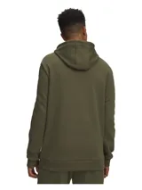 Buzo con capucha Under Armour de la línea Project Rock, color verde militar. Presenta estampado frontal con la frase 'BLOOD SWEAT RESPECT' en color negro y logo de la marca en la manga. Cuenta con bolsillo canguro delantero y puños acanalados.