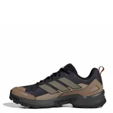 Championes de trekking Adidas Terrex Eastrail 3, modelo para hombre en color negro con detalles en marrón y suela de goma con gran tracción.