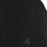 Short deportivo Under Armour Baseline 10, color negro, de tejido de punto texturizado resistente y transpirable. Cuenta con cintura elástica con cordón interno, bolsillos laterales y logo de la marca en la pierna.