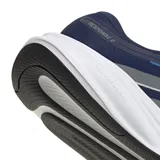 Championes de running Adidas Response 2, color azul marino con las tres tiras características en plateado y suela amortiguada blanca con tecnología Cloudfoam.