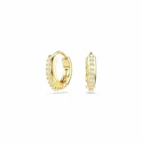 Par de aros tipo argolla Swarovski, bañados en tono oro, con circonias blancas engarzadas en la parte exterior.