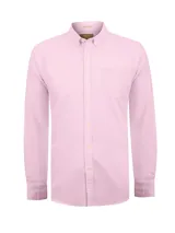 Camisa oxford de manga larga para hombre, color rosado, con cuello americano abotonado, bolsillo en el pecho con logotipo bordado al tono y cierre frontal con botones.