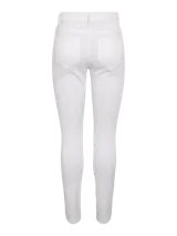Pantalón jean skinny blanco de tiro alto, con cierre de botón y cremallera.