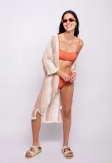 Top de bikini strapless color naranja, con breteles finos regulables y gancho en la espalda.