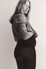 Pack de dos medias can can de punto fino color negro, diseñadas especialmente con espacio adicional para la barriga de maternidad.
