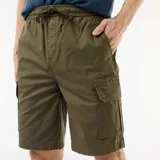 Bermuda cargo color verde militar de popelina, con cintura elástica con cordón ajustable y bolsillos laterales con solapa.
