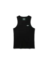 Musculosa de tejido acanalado en color negro, con cuello redondo y logo pequeño bordado en el pecho en color verde.