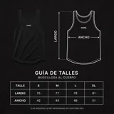 Musculosa negra de corte deportivo con cuello redondo y sisas amplias. Presenta el logo 'GAINS.' bordado en pequeño en el centro del pecho.