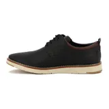 Zapato acordonado casual de hombre, color negro con detalles en marrón en el cuello y la suela.